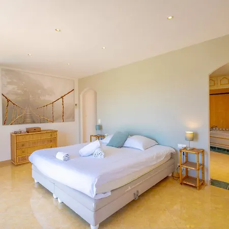 La Perle L Pool & Terrace L Shellter Saint-Tropez