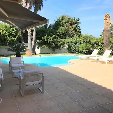 Villa Avec Piscine Dans Domaine Gassin *