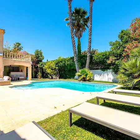 Villa La Perle L Pool & Terrace L Shellter Saint-Tropez
