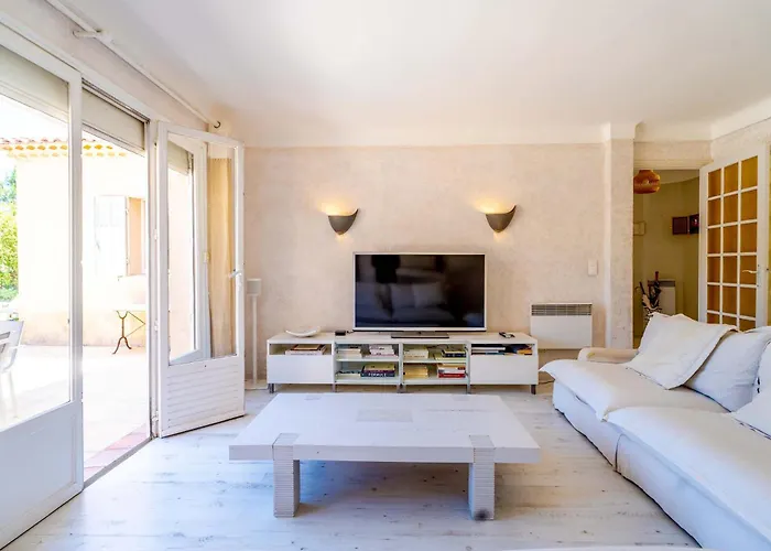 La Perle L Pool & Terrace L Shellter Saint-Tropez