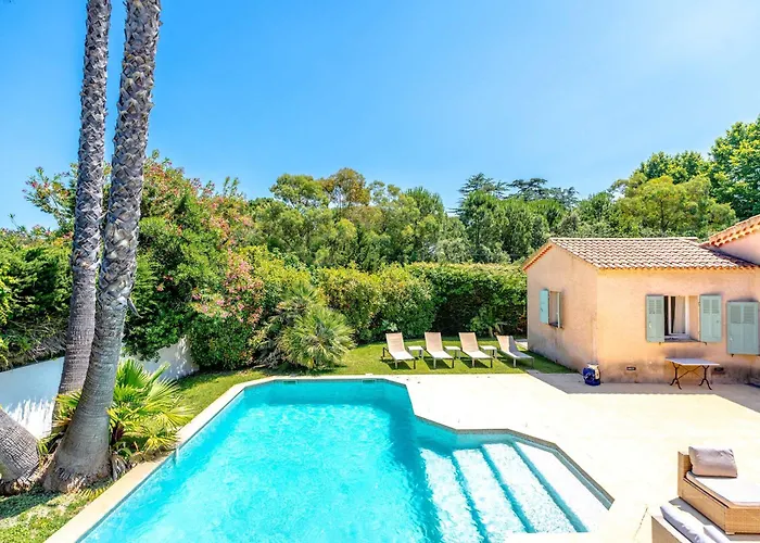 Вілла La Perle L Pool & Terrace L Shellter Сен-Тропе